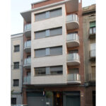 Edifici: Cèntrix_ c. Camp de Mart, 7-9, 12 habitatges, 1 local, 10 pàrkings, 5 trasters_ Localització: Lleida