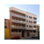 Edifici: Mollerussa I, c. Urgell, núm. 14_ 15 habitatges, 16 pàrquings_ Localització: Mollerussa (Lleida)